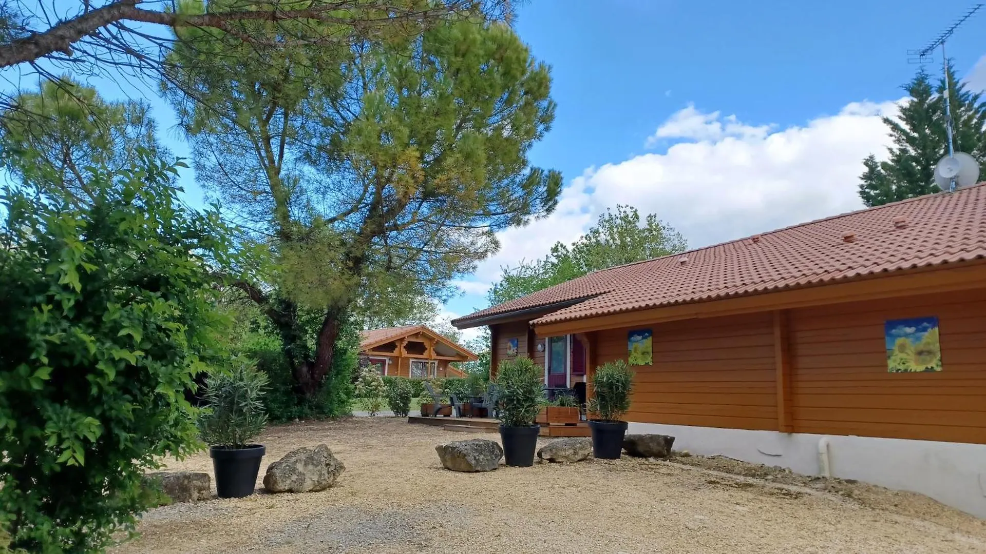 Chalet Lot Mauroux  Casa de Férias Mauroux (Lot)